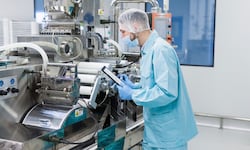 ¿Busca empleo? Industria de dispositivos médicos cuenta con 350 vacantes y hay oportunidad aunque no tenga experiencia