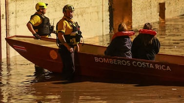 Colapso en Los Negritos: la historia de “remiendos” que inunda barrio Dent y que costará hasta $11 millones