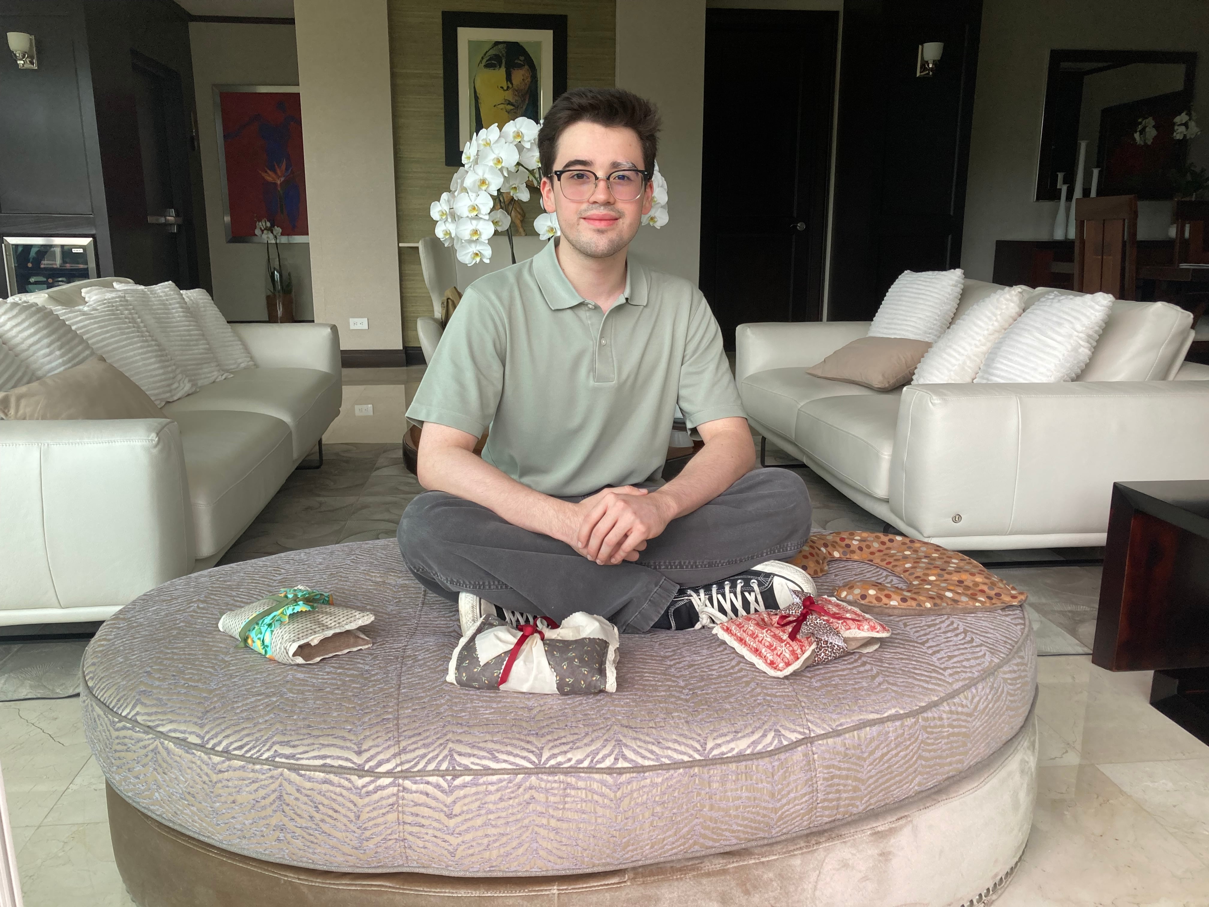 Franz Wimmer Alfaro, Azahar, emprender