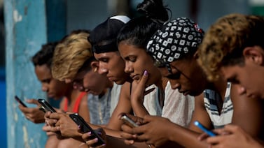 Australia contra las redes sociales: ¿respalda la evidencia científica la prohibición a menores de 16 años?