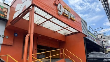 Podcast: Un cierre inesperado, las lecciones que deja la salida de Pollo Granjero del mercado costarricense