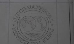 Cómo escapar de la trampa de la austeridad del FMI