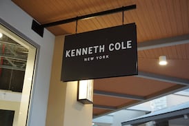 Más de 10 años después, la marca Kenneth Cole regresa a Costa Rica. Vea los detalles