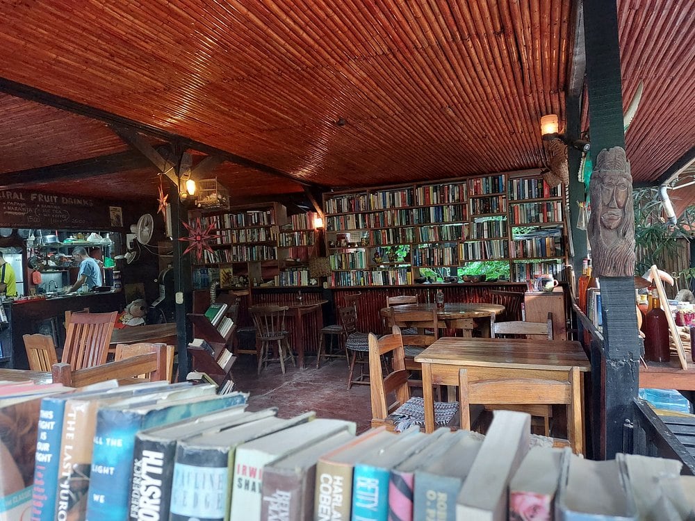 Restaurante Café Rico.