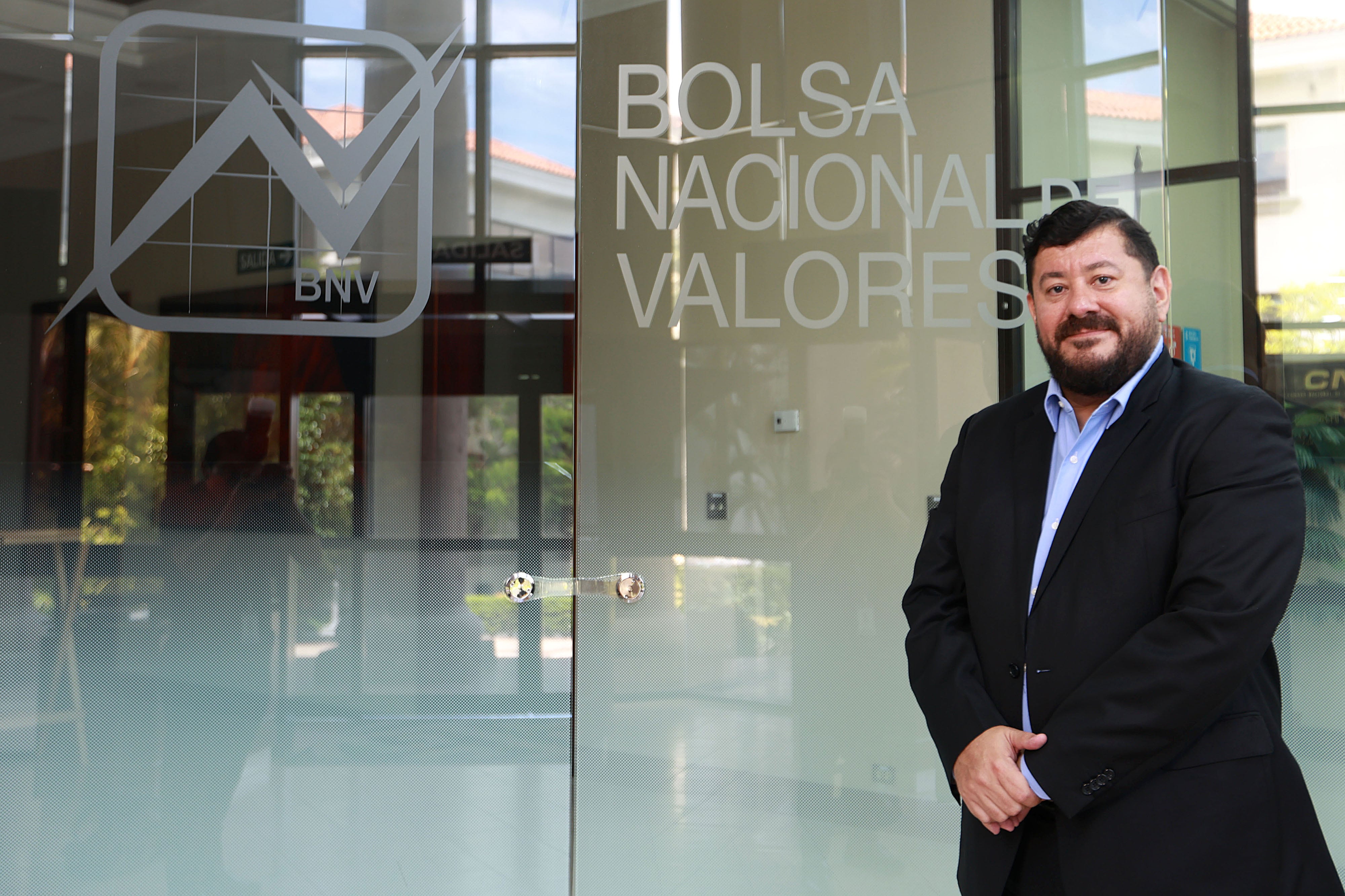 Mario Vásquez, nuevo director de la Bolsa Nacional de Valores