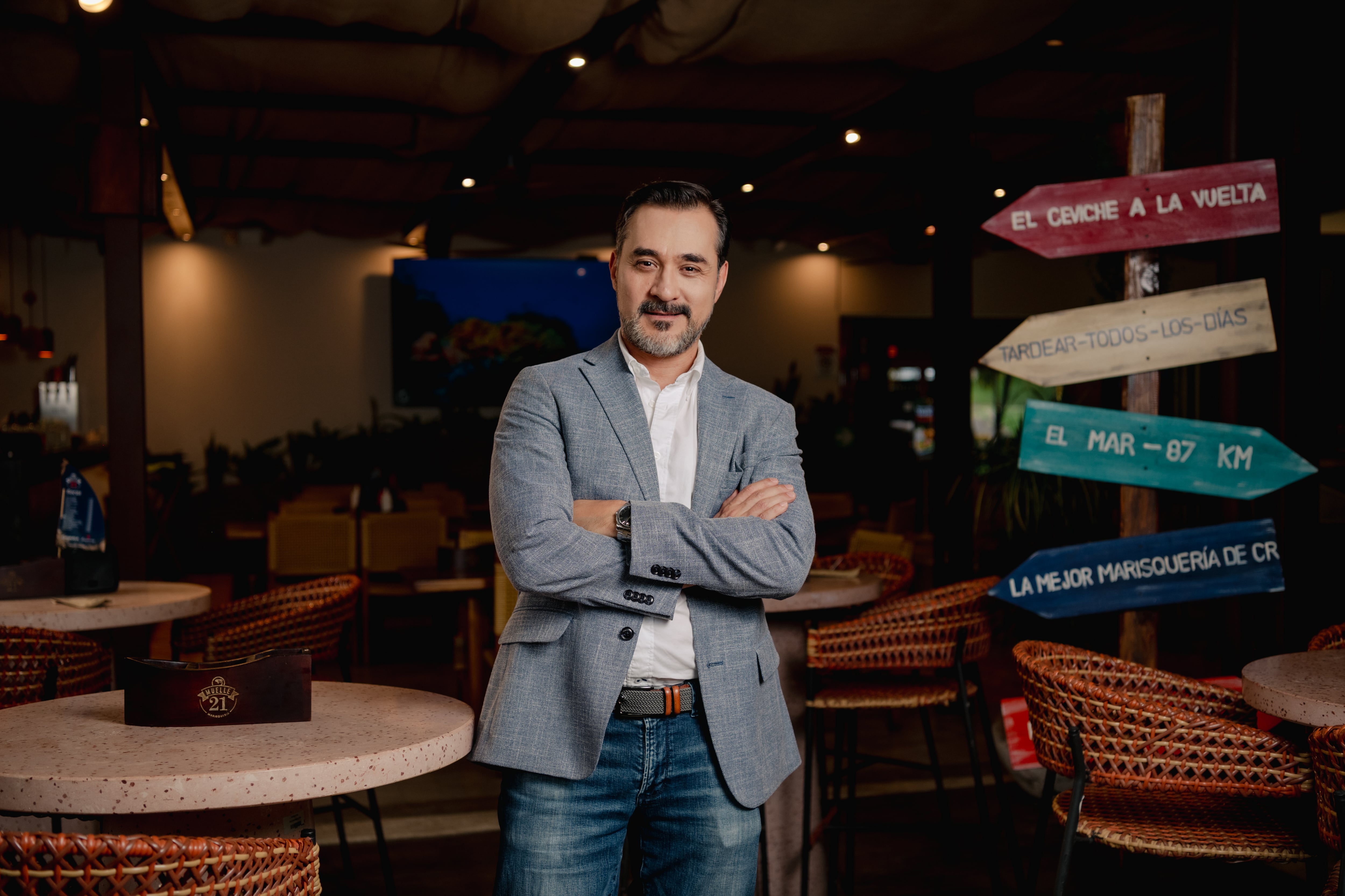 Edgar Murillo, Gin O'Clock, Muelle 21