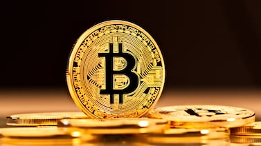 Precio del bitcoin en 2025: del récord de $126.000 a la incertidumbre del mercado, ¿por qué?
