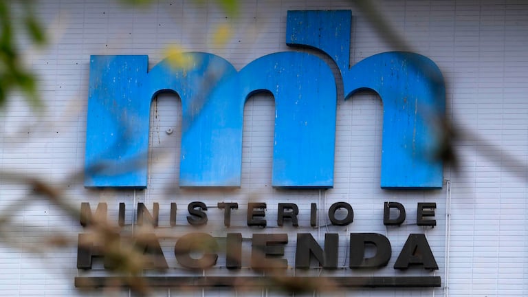 Las cuatro grietas que frenan los ingresos del impuesto sobre la renta en Costa Rica