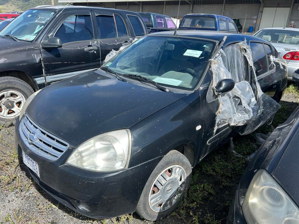 Nissan Platina 2008 (placa 721763), con un descuento del 10%