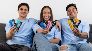 ¿Qué pasó con Gricket House, la empresa que hace barritas de proteína con harina de grillos? Superó tiempos difíciles, vende en supermercados y está en un parque industrial