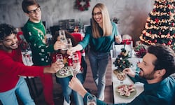 Entre las celebraciones y el cumplimiento: claves laborales para que su empresa no pague los platos rotos de la temporada