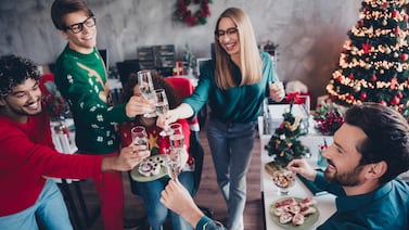 Entre las celebraciones y el cumplimiento: claves laborales para que su empresa no pague los platos rotos de la temporada