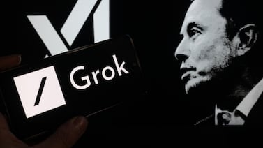 Decir “genocidio en Gaza”: la acusación que habría silenciado a Grok, la IA de Elon Musk, y desató un conflicto interno