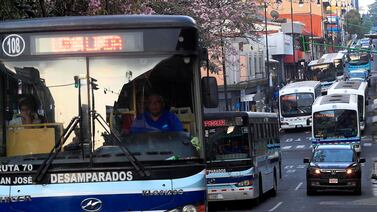 Estos son los países con el pasaje de transporte público más caro de América, ¿en qué casilla está Costa Rica?