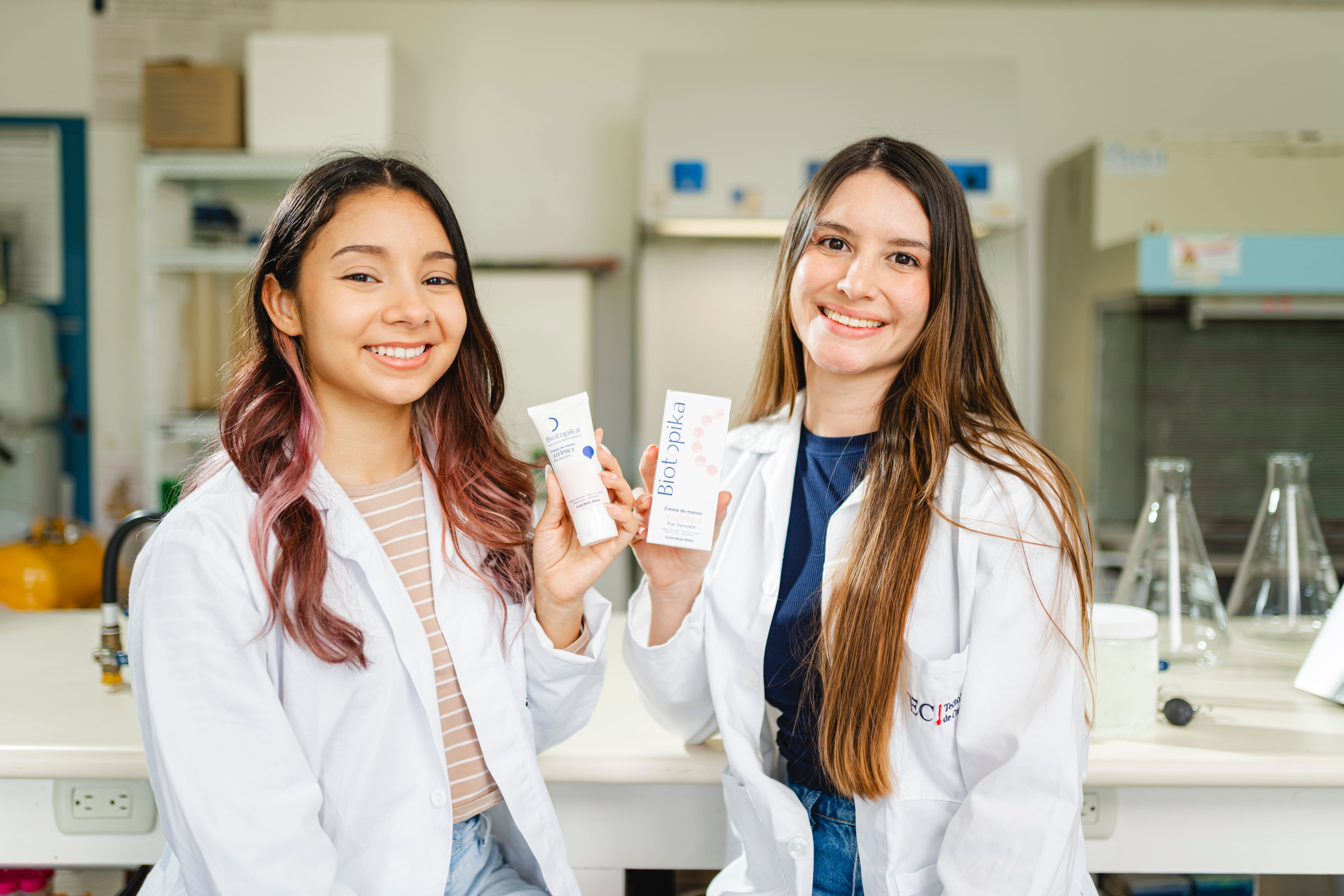 Biotopika, emprender, Constelar