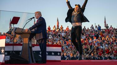 Musk es la primera persona en poseer una fortuna de más de  $400.000 millones