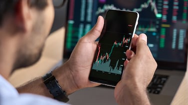 ¿Cómo empezar a invertir a través de la Bolsa Nacional de Valores de Costa Rica? Le traemos una guía