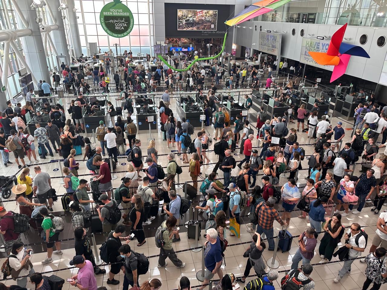 Aeropuerto Juan Santamaría 23 de marzo 2023