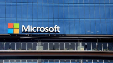 Microsoft marca un hito financiero mundial que solo comparte con otro gigante tecnológico