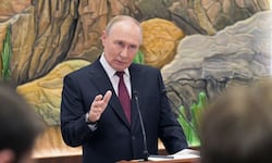 Vladimir Putin ofrece perdonar deudas a quienes vayan a pelear en la guerra contra Ucrania