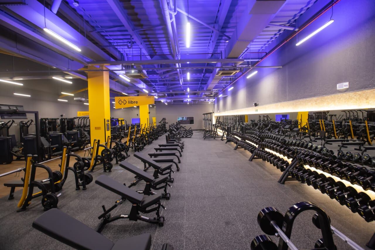 La cadena brasileña de gimnasios Smart Fit tiene presencia en 12 países y con más de 900 centros, lo cual, dice la compañía, la convierte en la número uno en Latinoamérica. Foto: Cortesía de la empresa.