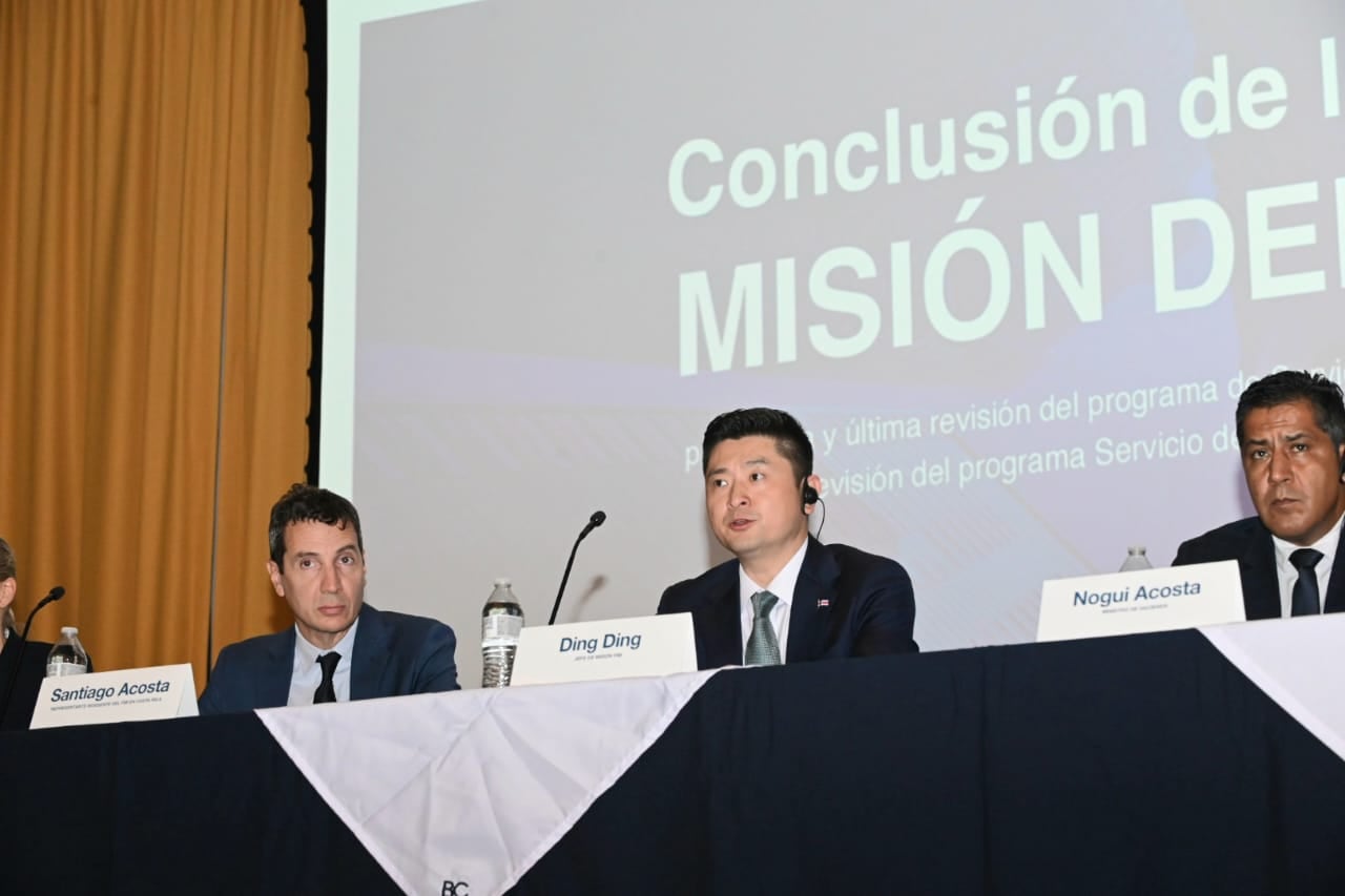 El viernes 12 de abril, el Fondo Monetario Internacional (FMI) finalizó con su última misión presencial en Costa Rica para revisar los avances del país en el marco de los acuerdos suscritos con el organismo. La visita fue liderada por el economista Ding Ding.