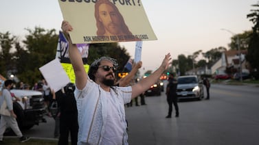 Denuncian arrestos por perfil racial: ciudadano de Estados Unidos lleva a tribunales a agentes de inmigración