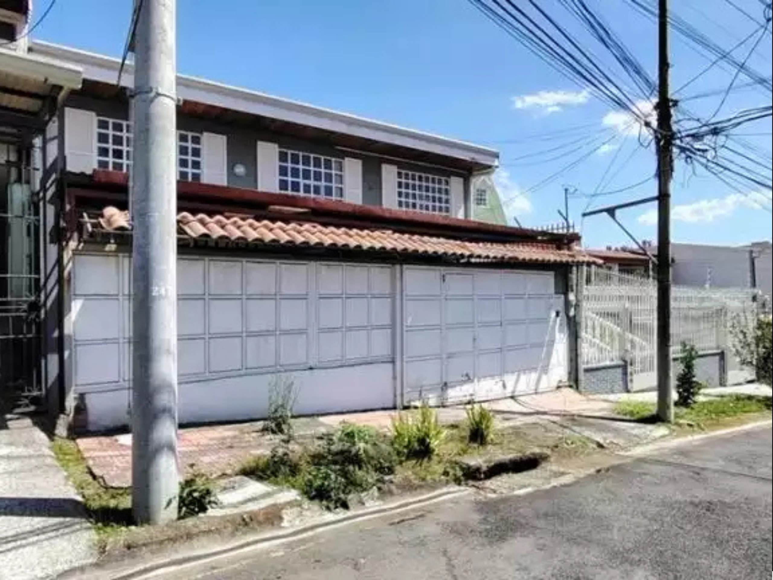 Casa en San Vicente, Moravia (Residencial)