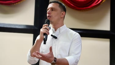 Alcalde de San José, Diego Miranda, solicita apoyo a Laura Fernández para atender aumento de habitantes de calle