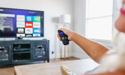 Fox Corporation compra Roku por $22.000 millones para liderar el streaming gratuito