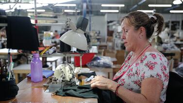 Los cambios de la producción y del empleo por actividad económica en Costa Rica