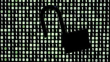 Fallos de seguridad detectados por la IA obligan a cerrar sitios Web y aplicar parches para prevenir ataques en todo el mundo