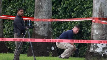 Trump “sano y salvo” tras un aparente intento de asesinato; FBI investiga a sospechoso armado