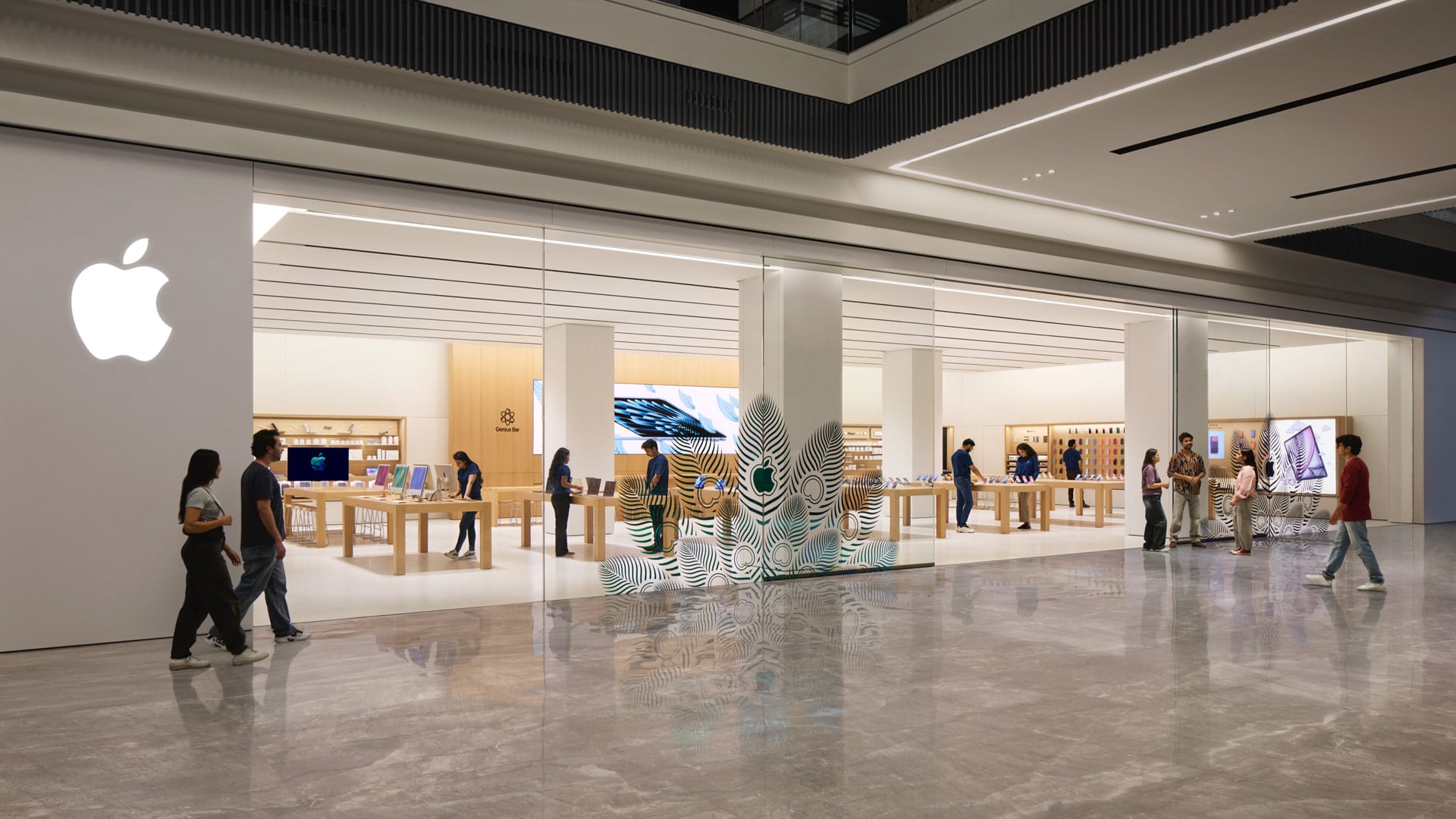 Apple, iPhone, Apple Watch, Air Pods