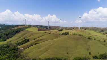 Parques Eólicos Alisios: los proyectos que combinan la generación de energía renovable con desarrollo sostenible de las comunidades vecinas en Guanacaste