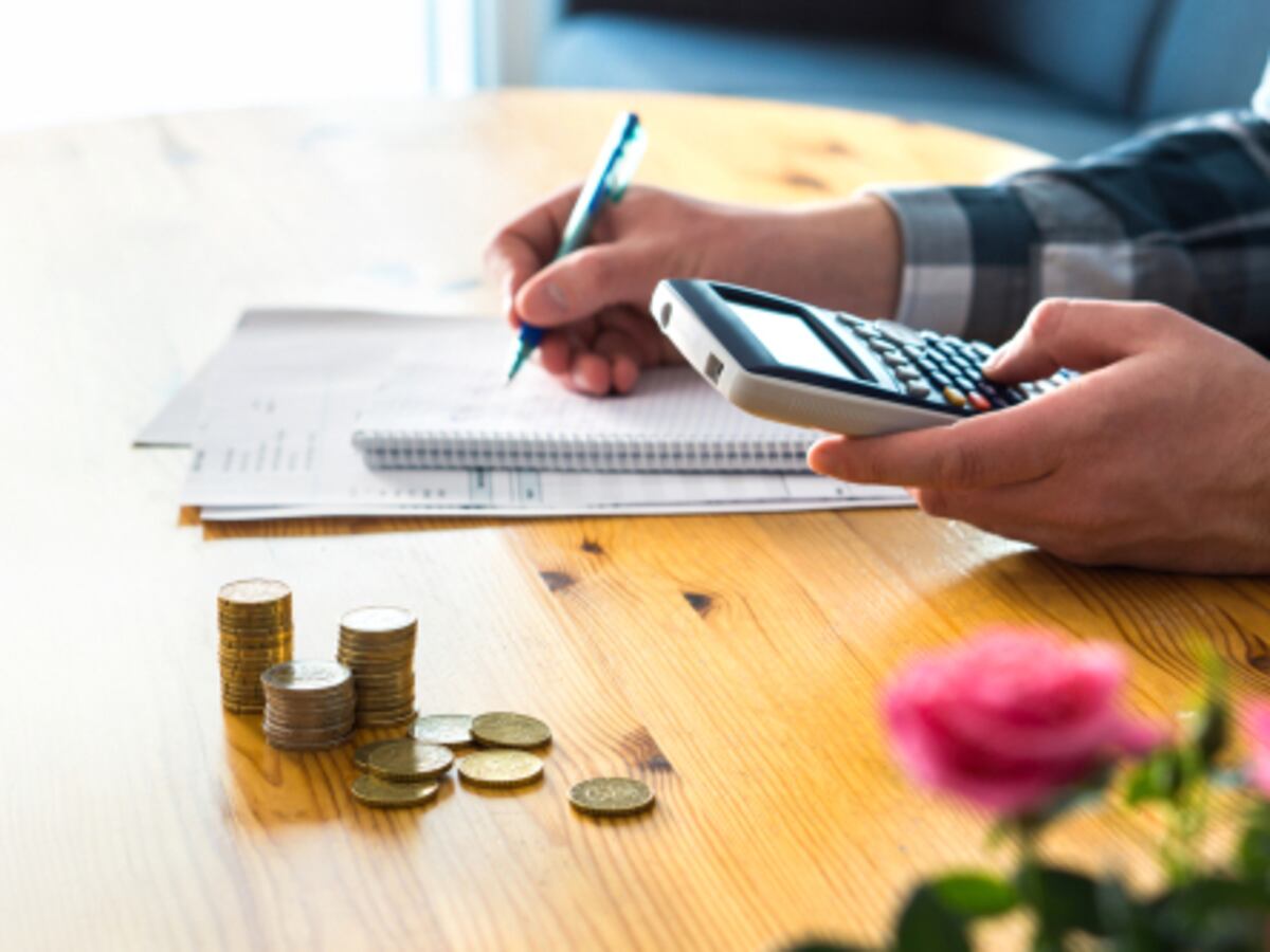 Cambios en cargas sociales y salarios en Costa Rica generan retos financieros para empresas y trabajadores