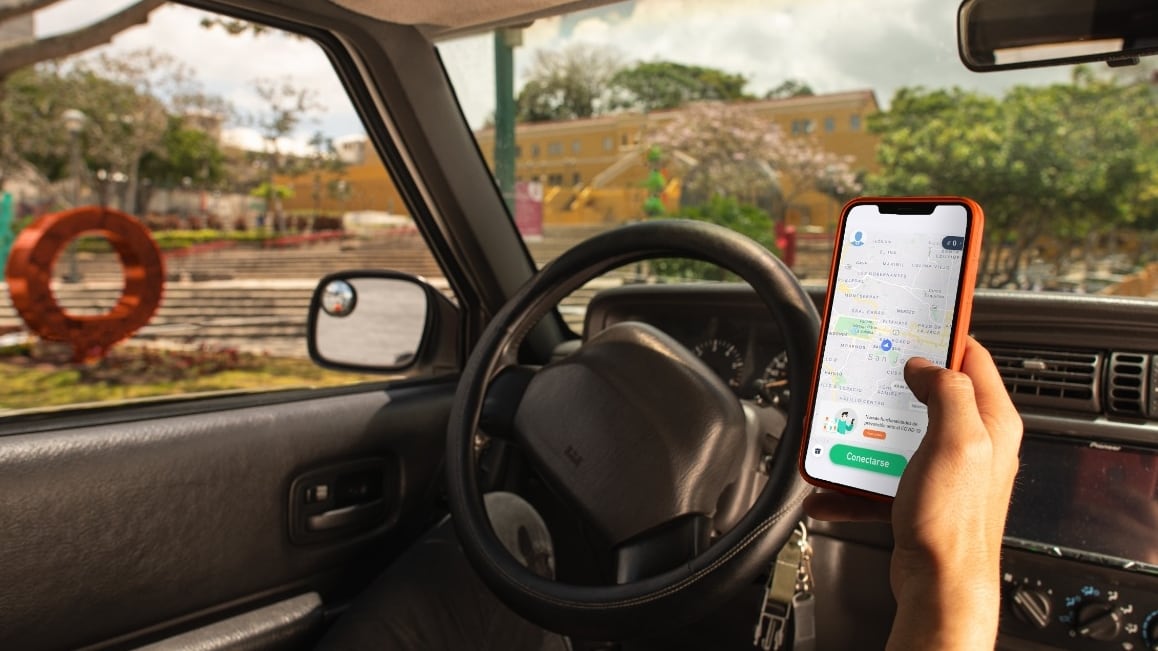DiDi llegó a Costa Rica el 19 de noviembre del 2019 y su otra línea de servicio, DiDi Food (reparto de comida), el 4 de agosto del 2021.