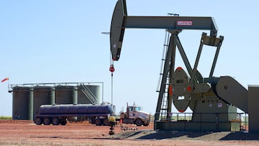El petróleo vuelve a subir, con el Brent rozando los $95 por barril