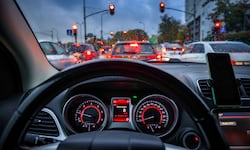 Por qué su próximo vehículo tendrá menos computadoras, pero más inteligentes