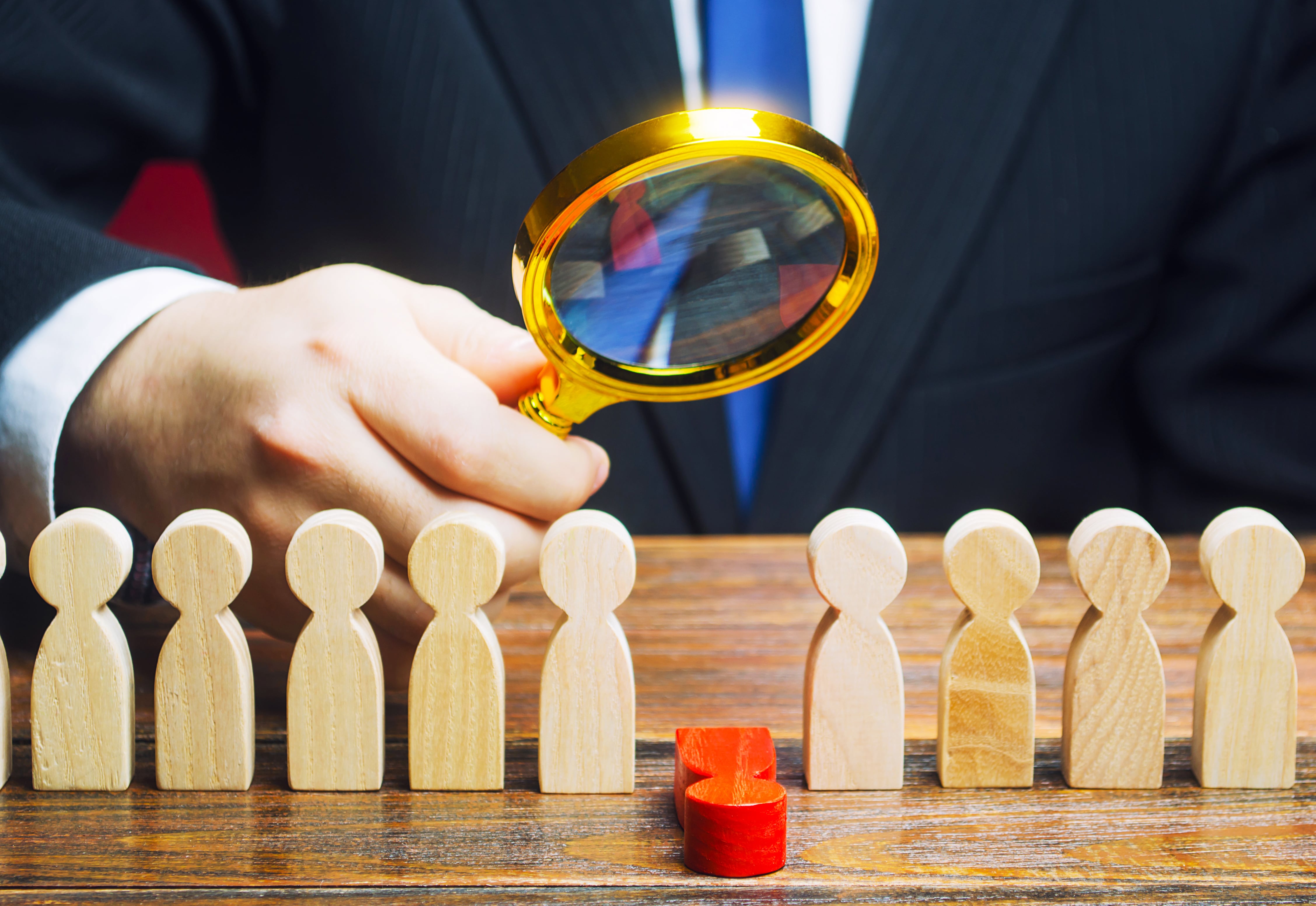 Personas que no encajan en un grupo de trabajo