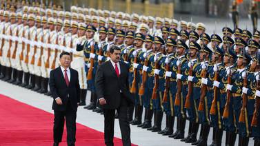 Xi anuncia en reunión con Maduro el fortalecimiento la relación entre China y Venezuela