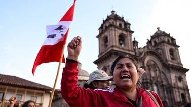 Perú sigue sin encontrar salida a una crisis política que le ha dejado seis presidentes en seis años 